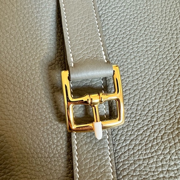 Hermes Halzan 31 - Picture 8 of 16